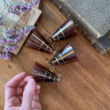 Charger l'image dans la galerie, Verres à liqueur soufflés Art Déco