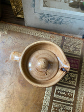 Charger l'image dans la galerie, Pichets en poterie d'Alsace vintage