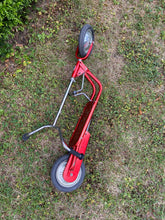 Charger l'image dans la galerie, Tricycle et trottinette Judez vintage