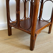 Charger l'image dans la galerie, Meuble d'appoint en rotin