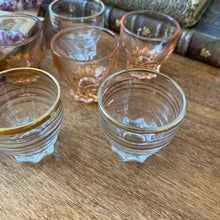 Charger l'image dans la galerie, Verres à shooters vintage