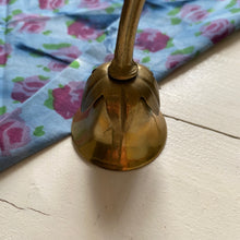 Charger l'image dans la galerie, Clochette en laiton
