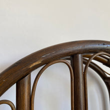 Charger l'image dans la galerie, Grande bibliothèque en rotin vintage