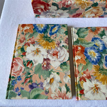 Charger l'image dans la galerie, Coffrets de papeterie fleuris vintage