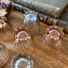 Charger l'image dans la galerie, Verres à shooters vintage