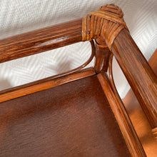 Charger l'image dans la galerie, Bibliothèque en rotin vintage