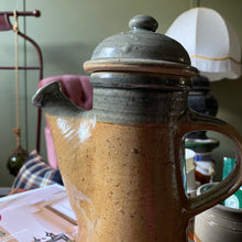 Charger l'image dans la galerie, Théière en grès émaillé vintage Pierre Digan