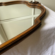Charger l'image dans la galerie, Miroir en bois vintage
