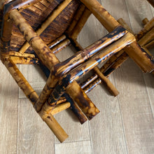 Charger l'image dans la galerie, Duo de tabourets gigognes en bambou