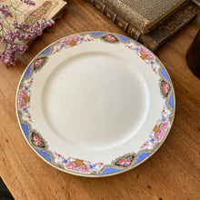 Charger l'image dans la galerie, Larges assiettes à dessert Digoin "4027"