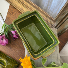 Charger l'image dans la galerie, Terrine en poterie vintage