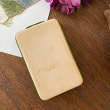 Charger l'image dans la galerie, Terrine en poterie vintage