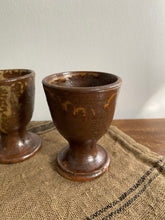 Charger l'image dans la galerie, Duo de petits mazagrans en poterie