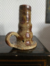 Charger l'image dans la galerie, Poterie artisanale ancienne