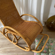 Charger l'image dans la galerie, Rocking-chair en rotin