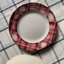 Charger l'image dans la galerie, Assiettes à dessert dépareillées x4