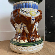 Charger l'image dans la galerie, Porte-plantes éléphants