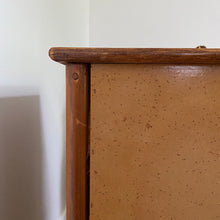 Charger l'image dans la galerie, Commode en rotin vintage