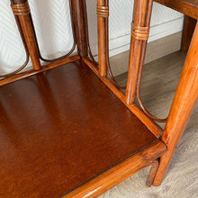 Charger l'image dans la galerie, Bibliothèque en rotin vintage