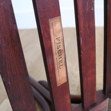 Charger l'image dans la galerie, Valet de chambre Fischel en bois courbé
