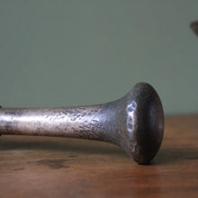 Charger l'image dans la galerie, Bénitier ancien et son goupillon