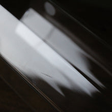 Charger l'image dans la galerie, Vases en verre vintage