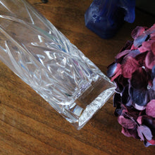 Charger l'image dans la galerie, Vases en verre vintage