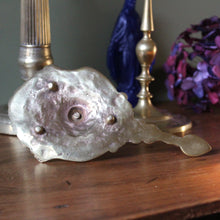 Charger l'image dans la galerie, Chandeliers, bougeoirs anciens