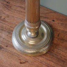 Charger l'image dans la galerie, Chandeliers, bougeoirs anciens