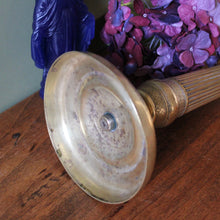 Charger l'image dans la galerie, Chandeliers, bougeoirs anciens