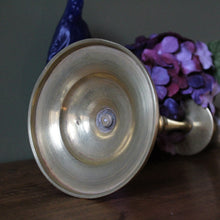 Charger l'image dans la galerie, Chandeliers, bougeoirs anciens