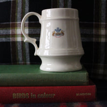 Charger l'image dans la galerie, Tasses et mugs de la famille royale