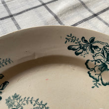 Charger l'image dans la galerie, Assiettes plates dépareillées x2