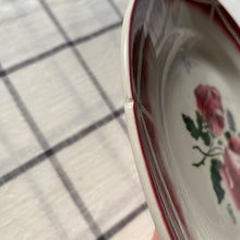 Charger l'image dans la galerie, Assiettes plates dépareillées x2