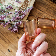 Charger l'image dans la galerie, Duo de verres à liqueur vintage