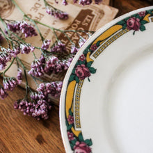 Charger l'image dans la galerie, Assiettes à dessert en porcelaine