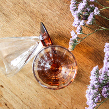 Charger l'image dans la galerie, Verres anciens en cristal soufflé Art Déco