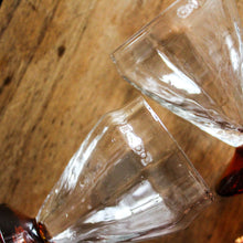 Charger l'image dans la galerie, Verres anciens en cristal soufflé Art Déco