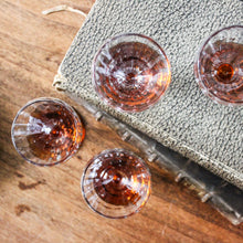 Charger l'image dans la galerie, Verres anciens en cristal soufflé Art Déco