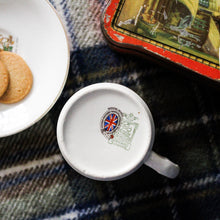Charger l'image dans la galerie, Tasse, mug Queen Elizabeth II