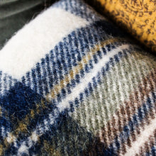 Charger l'image dans la galerie, Plaid pure laine anglais