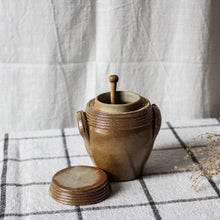 Charger l'image dans la galerie, Petit pot à moutarde en grès vintage