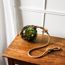 Charger l'image dans la galerie, Boule de chalut en verre vintage
