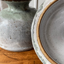 Charger l'image dans la galerie, Soupière vintage, poterie de la Vallée Noire