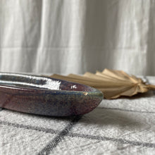 Charger l'image dans la galerie, Plat artisanal japonisant vintage