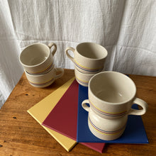 Charger l'image dans la galerie, Ensemble de 6 tasses Mid-century vintage