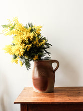 Charger l'image dans la galerie, Pot à lait poterie ancien