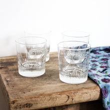 Charger l'image dans la galerie, Verres dentelés 1980