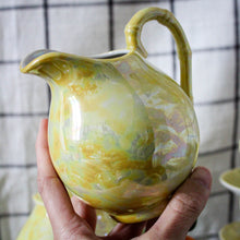 Charger l'image dans la galerie, Porcelaine jaune irisée