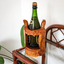 Charger l'image dans la galerie, Sculpture indonésienne, tortues en bois